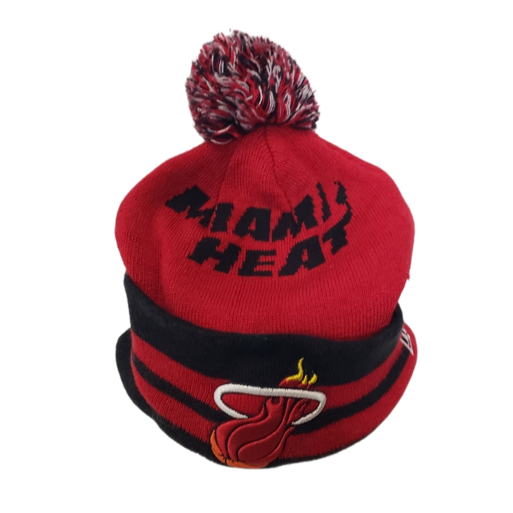 New Era Miami Heat Hardwood Classics Beanie Winter Red/Black Hat Unisex